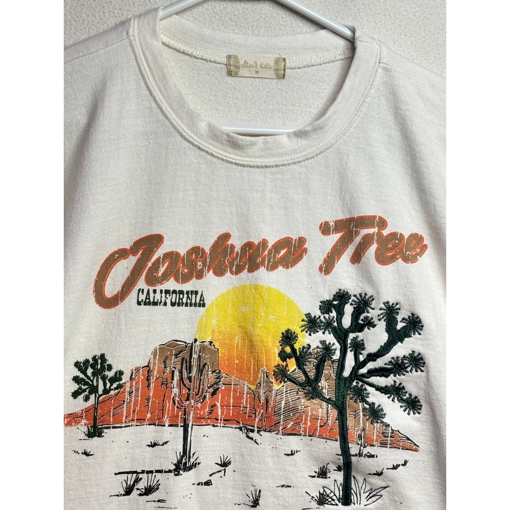 Altar'd State Joshua Tree California Graphic Sweatshirt Cream Cropped Womens M